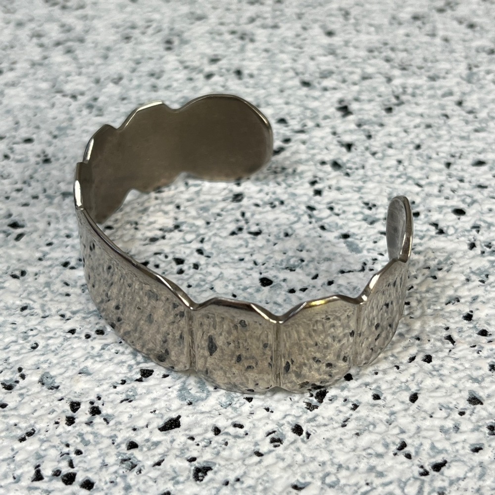 Stainless Steel Wavy Cuff Vintage Bracelet Fashion Jewelry